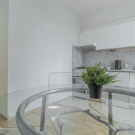 Lovely Miriam Apartment Prague